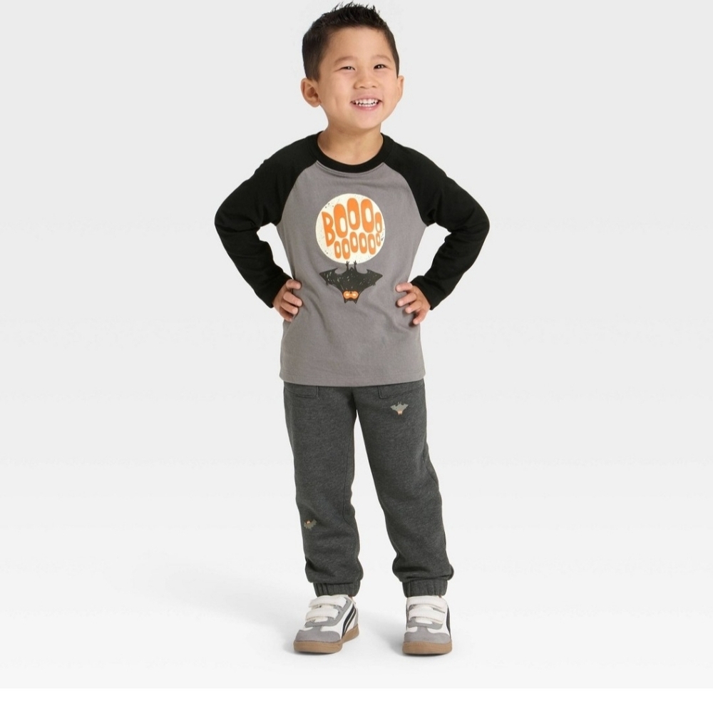 New Toddler Boys' Long Sleeve Halloween French Terry Shirt and Pants Set - Picture 2 of 6